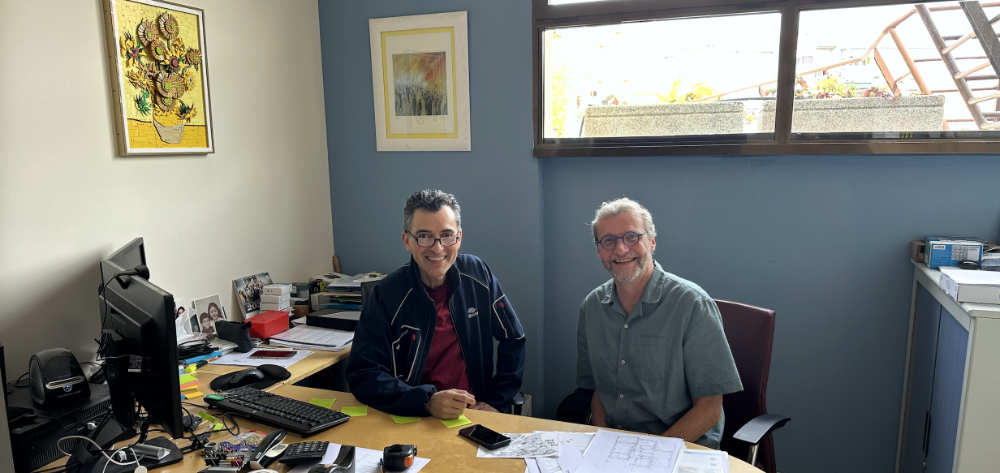 joel-en-steven-in-zijn-kantoor